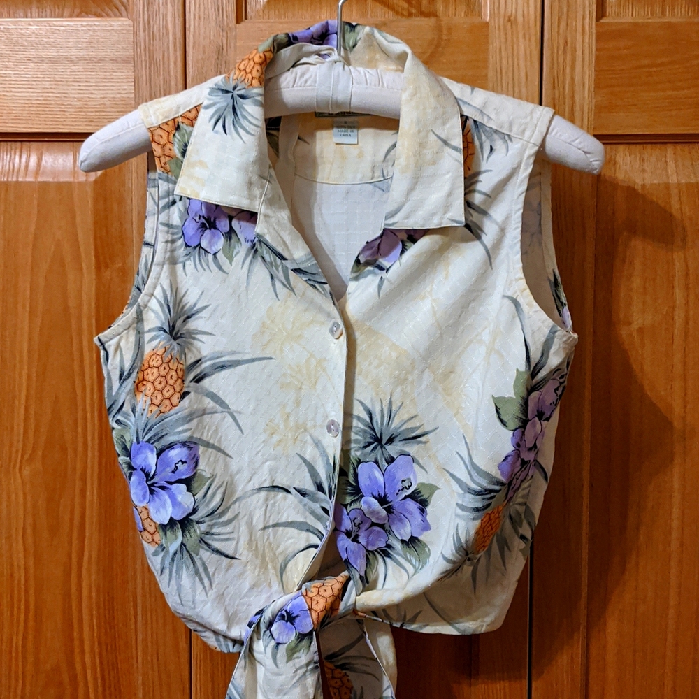 Tommy Bahama yellow Silk sleeveless button down top sz S
